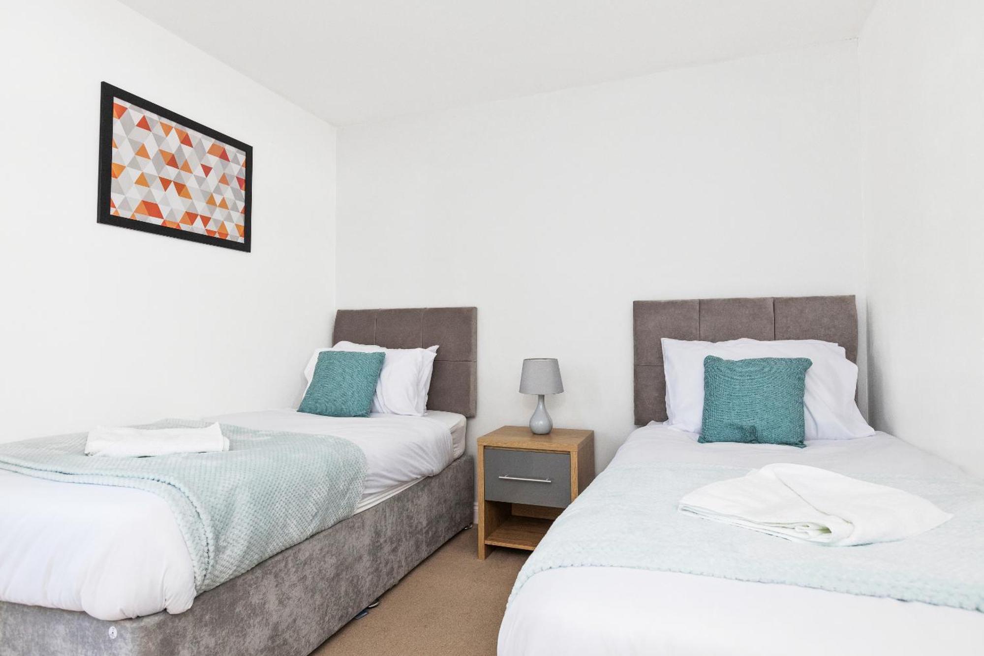 Opp B'Ham - Freshly Refurbished Walls And Carpets! Big Savings Booking 7 Days Or More! Διαμέρισμα Marston Green Εξωτερικό φωτογραφία